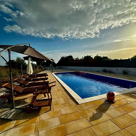 Amazing Florina With Swimming Pool Villa Ninski Stanovi