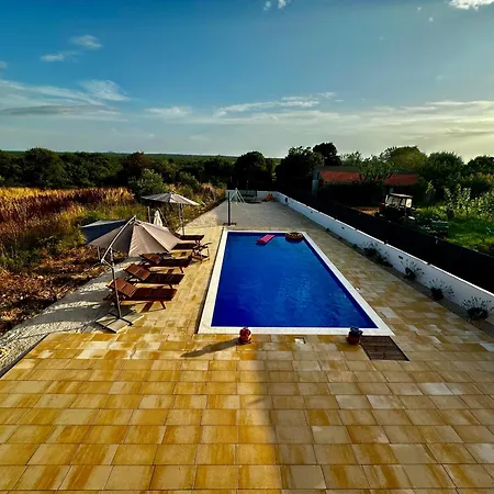 Amazing Florina With Swimming Pool Villa *